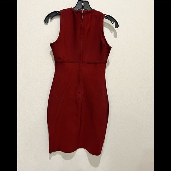 Womens Shinestar Strappy Mini Bodycon Bandage Party Burgundy Dress Size S - Picture 2 of 3